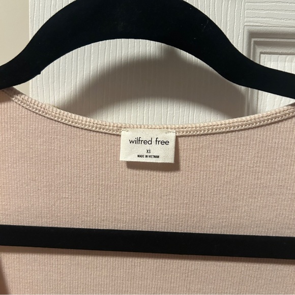 Aritzia Wilfred Free Tie Front Top - Picture 3 of 3